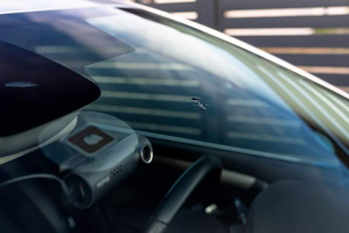 Parebrise avec système d’aide à la conduite Sedan