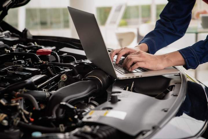  Diagnostic électronique Sedan